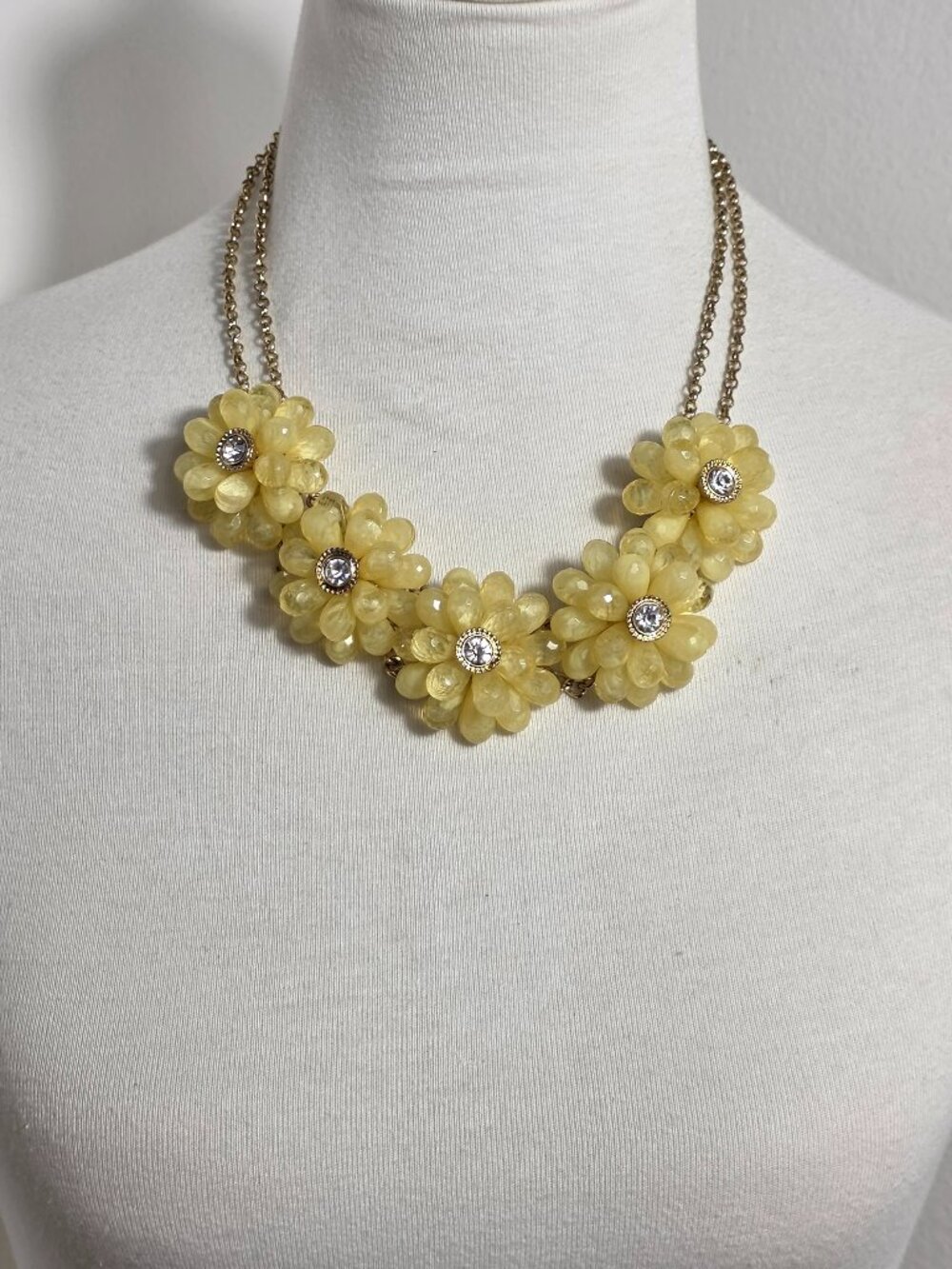 Yellow Resin Flower Statement Necklace Faceted Floral Charms Rhinestone Centers